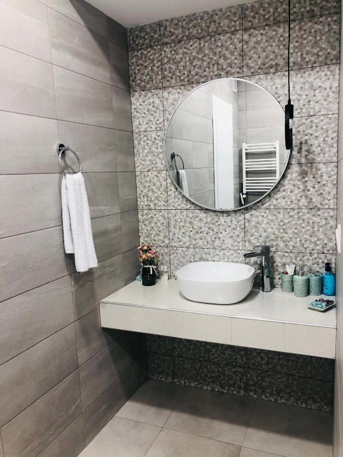 Apartamento Wellconect Kutaisi Exterior foto