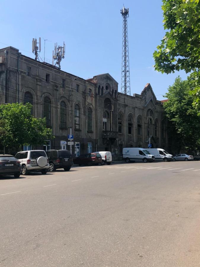 Apartamento Wellconect Kutaisi Exterior foto