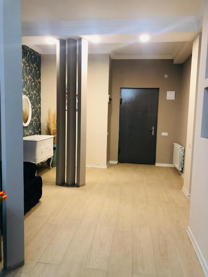 Apartamento Wellconect Kutaisi Exterior foto
